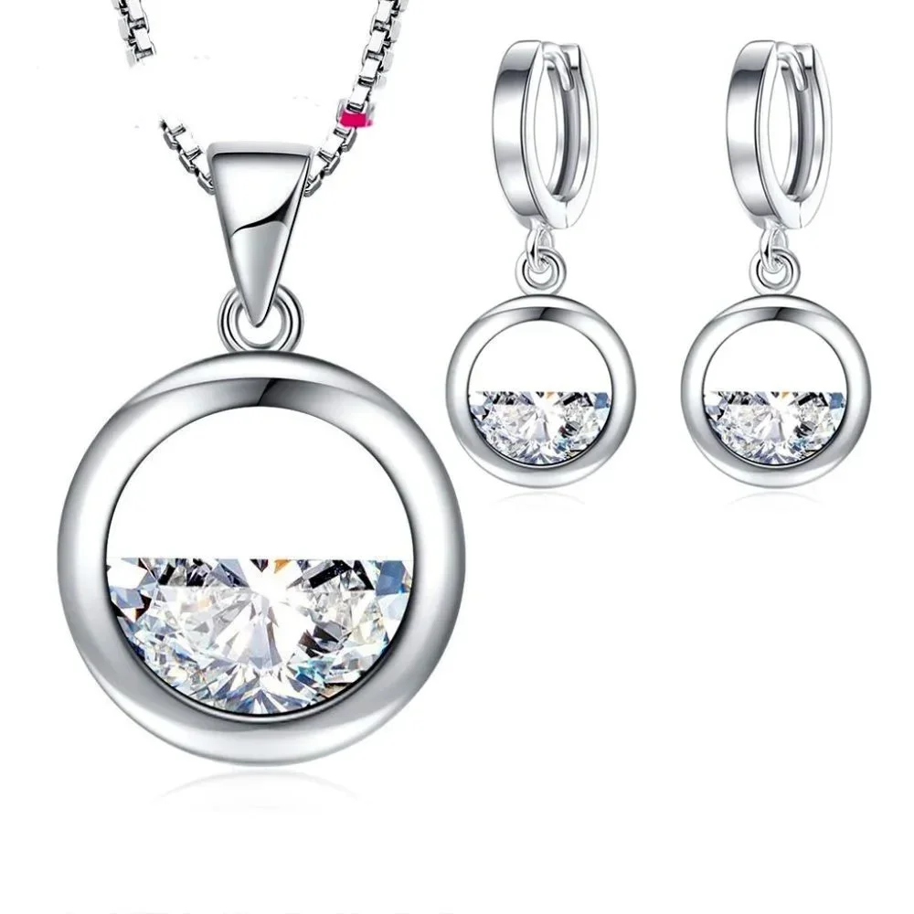 Beautiful ⭐4pc Bundle Sale⭐ Half Diamond Circle Pendant, Earrings & 18" Chain 🔗 - Picture 1 of 7